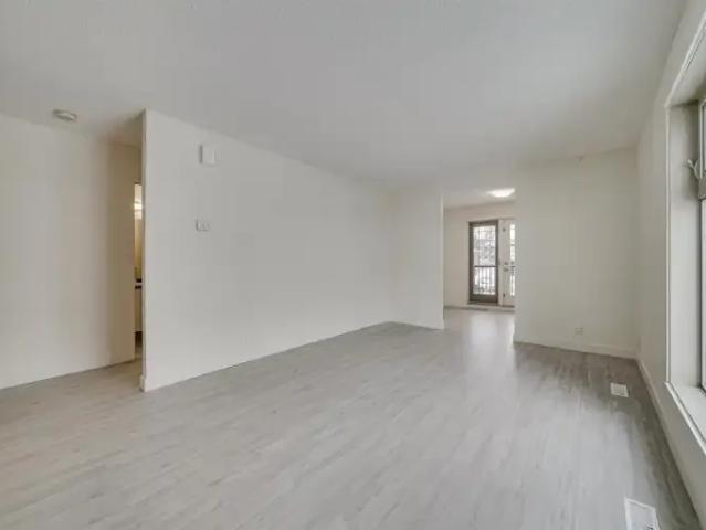 Townhouse for rent in Saskatoon, Saskatchewan