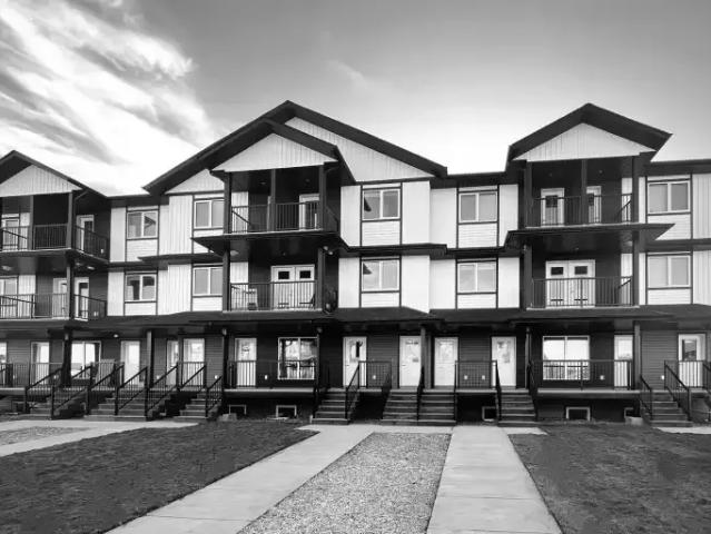 Townhouse for rent in Saskatoon, Saskatchewan