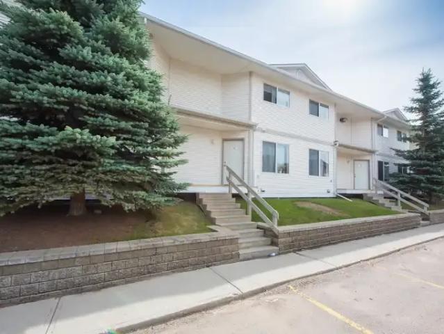 Townhouse for rent in Spruce Grove, Alberta