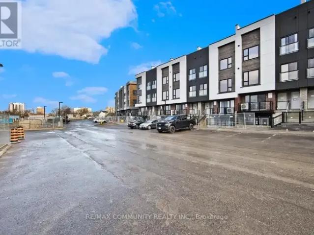 Townhouse for rent in Niagara, Ontario