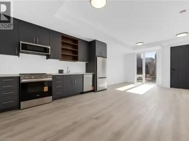 Townhouse for rent in Niagara, Ontario