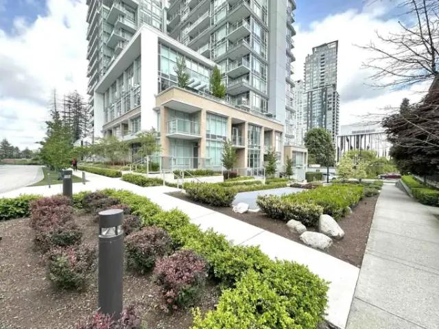 Townhouse for rent in Surrey, British Columbia