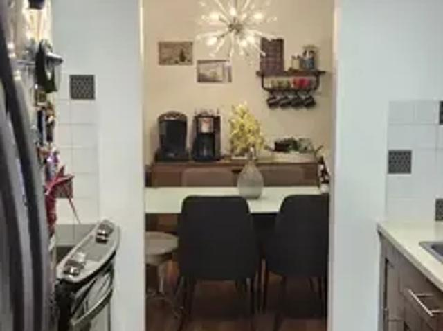 Townhouse for rent in Surrey