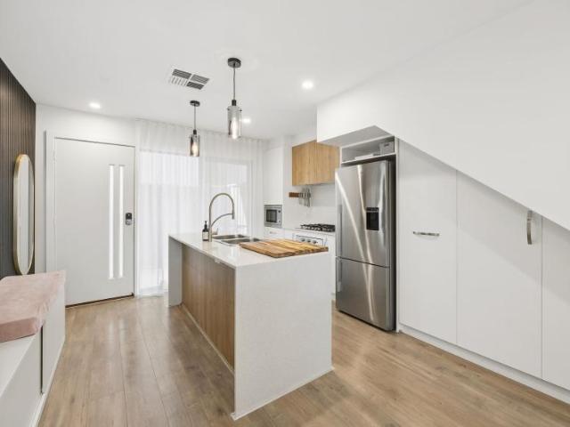Townhouse for sale in Throsby, District of Gungahlin