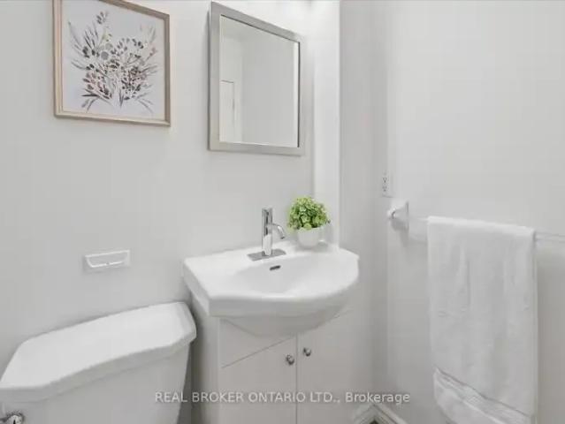 Townhouse for rent in Woburn, Ontario