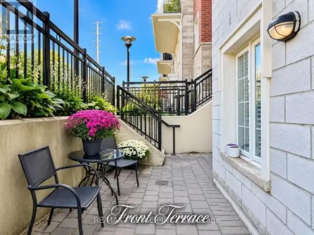 Townhouse for rent in Woodbridge, Vaughan