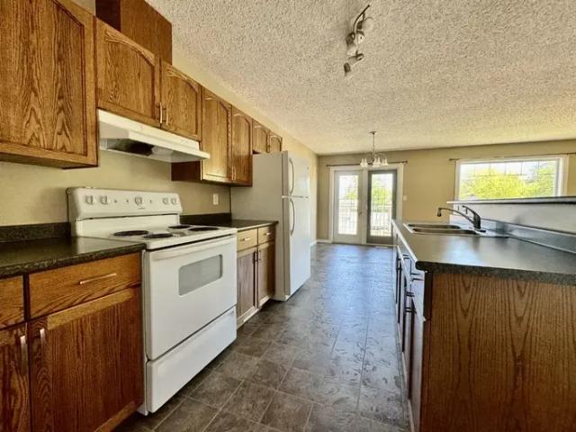 Townhouse for rent in Vegreville, Alberta