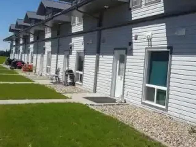 Townhouse for rent in Vermilion, Alberta