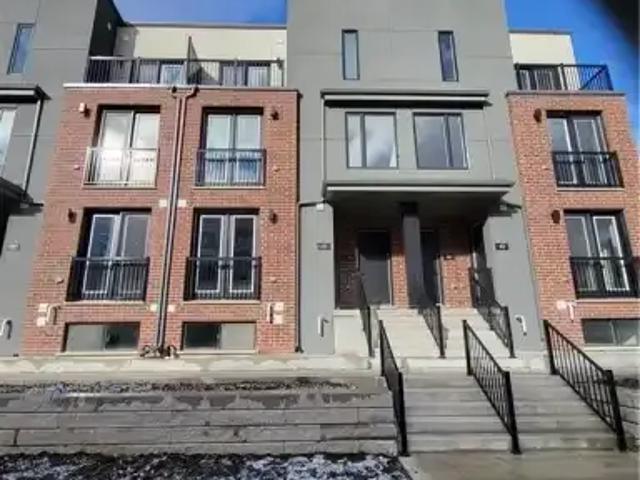 Townhouse for rent in Waterloo, Ontario