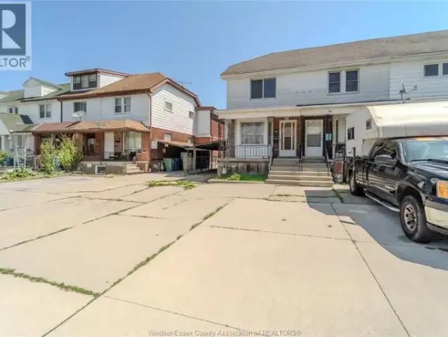 Townhouse for rent in Maidstone, Ontario