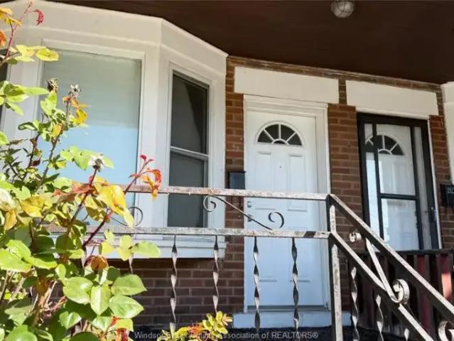 Townhouse for rent in Maidstone, Ontario