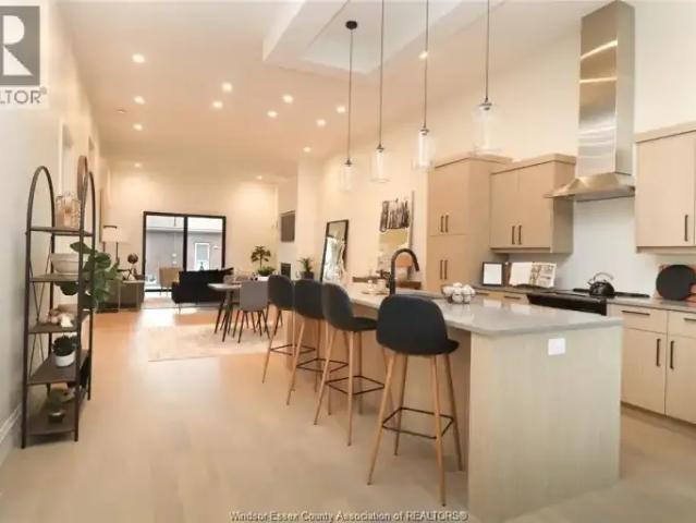 Townhouse for rent in Maidstone, Ontario