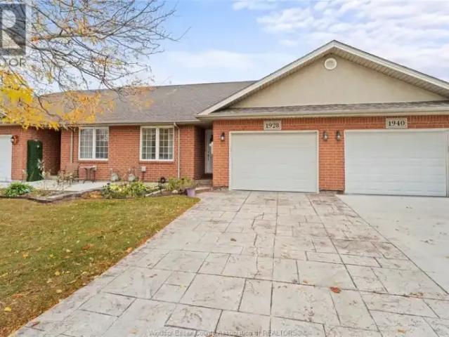 Townhouse for rent in East Riverside, Southwestern Ontario