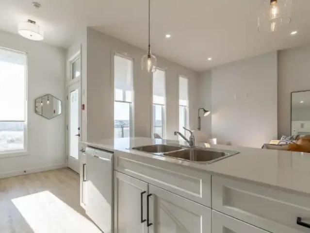 Townhouse for rent in East St. Paul, Manitoba