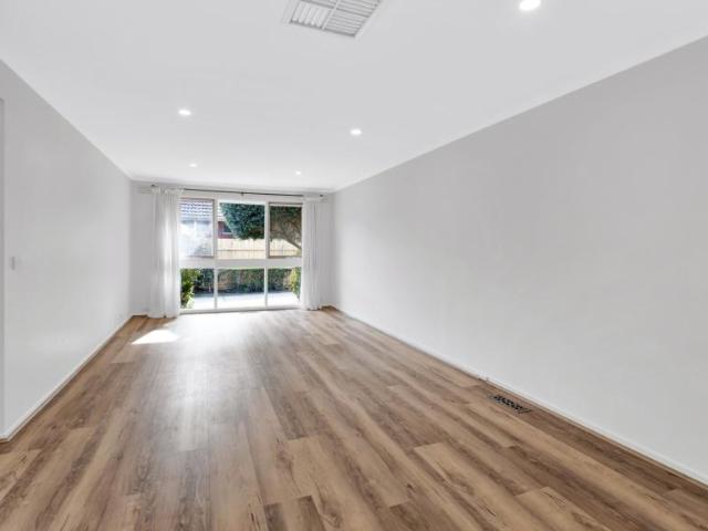 Villa for sale in Camerons Creek, Victoria