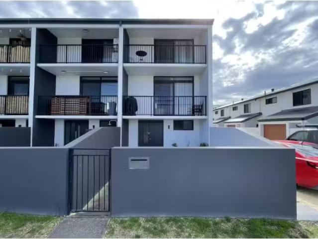 Condo for rent in Ambergate, New South Wales
