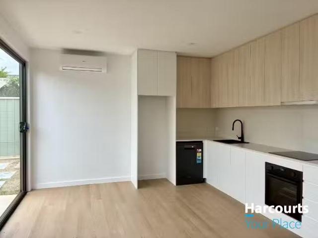 Apartment for rent in St Clair, Sydney