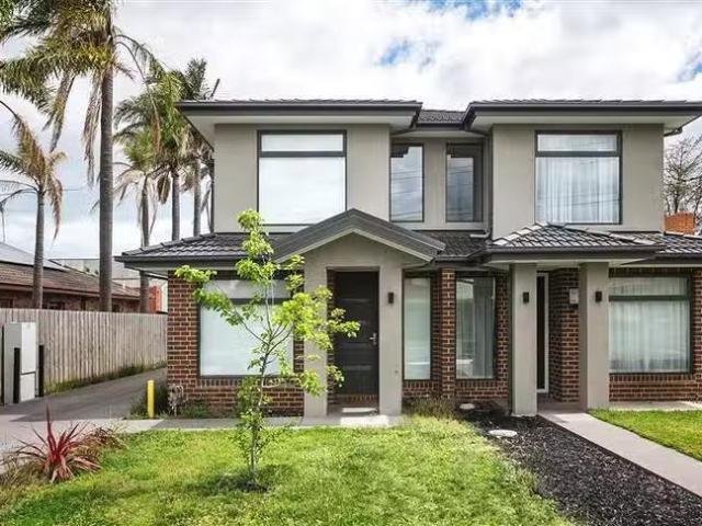 House for rent in Clayton, Melbourne