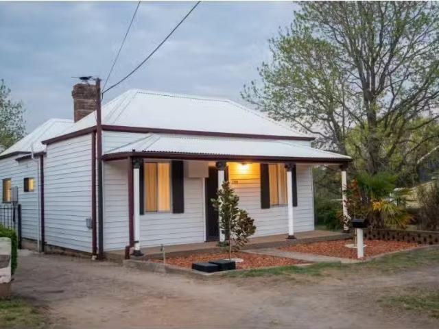 House for rent in North Hill, Armidale