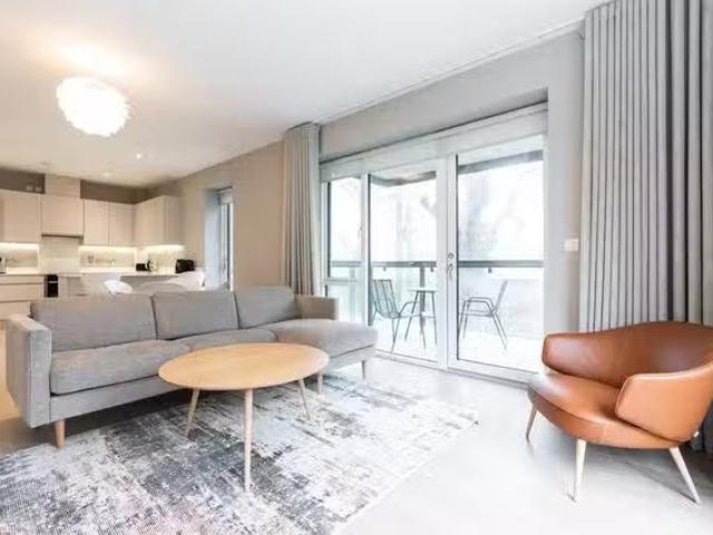 Apartment to rent in Dublin 18, North Tipperary