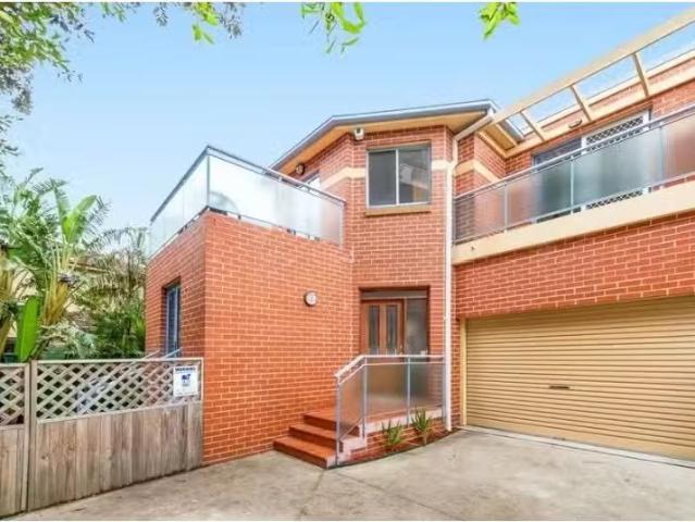 Condo for rent in Sydney, New South Wales