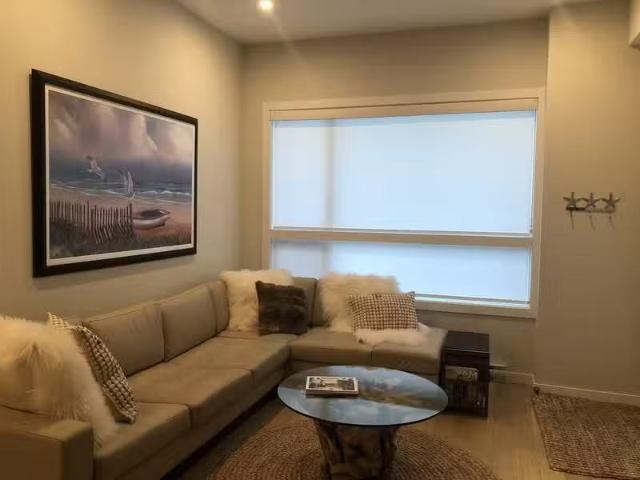 Condo for rent in Oak Bay, British Columbia