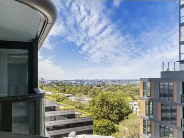 Apartment for rent in Lower North Shore, Sydney