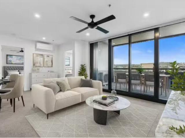 Apartment for rent in Phillip, District of Woden Valley
