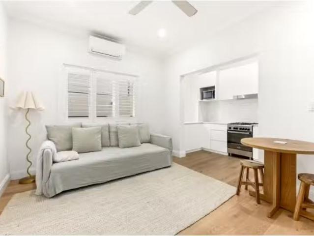 Apartment for rent in Eastern Suburbs, Sydney