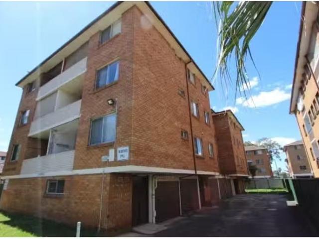House for rent in Warwick Farm, Sydney