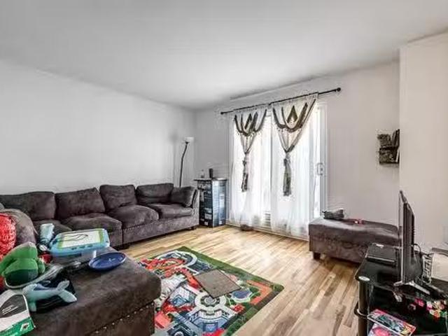 Apartment for rent in St. Leonard's, Quebec