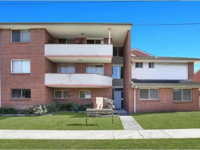 Apartment for rent in Wollongong West, New South Wales