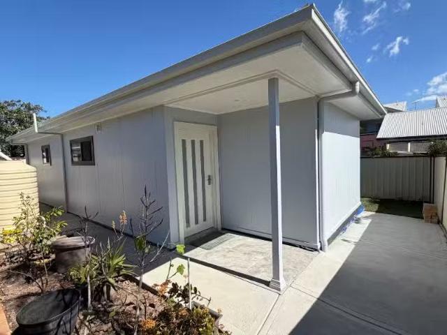 House for rent in Lurnea, Sydney