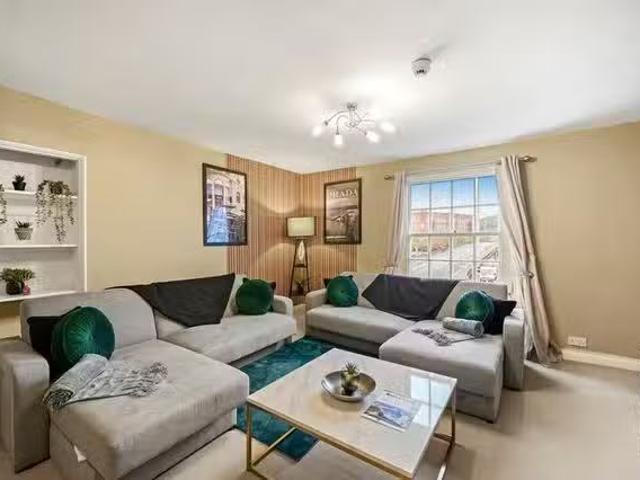 Apartment for rent in Hotwells, Feckenham