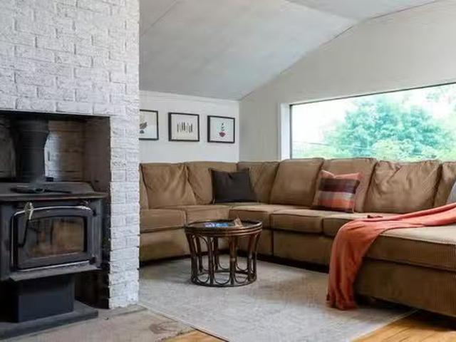 Apartment for rent in Tay Valley, Ontario