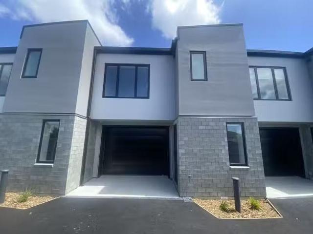 House for rent in Chaslands, Canterbury