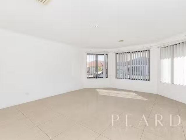 House for rent in Canning Vale, Western Australia