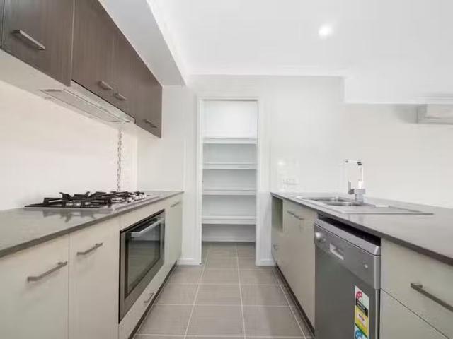 House for rent in Drouin, Victoria