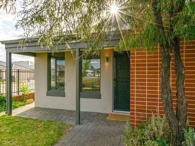 House for rent in Caversham, Western Australia
