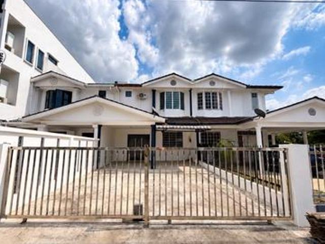 Terraced House for rent in Kuching, Bahagian Kuching