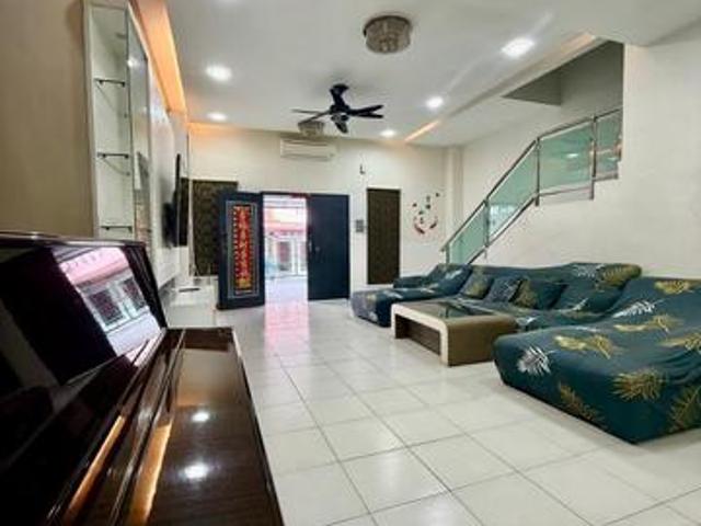 Terraced House for rent in Kulai