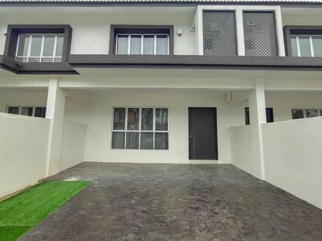 Terraced House for rent in Seksyen U20, Shah Alam