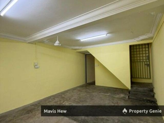 House for rent in Kampung Baru Ulu Tiram, Ulu Tiram