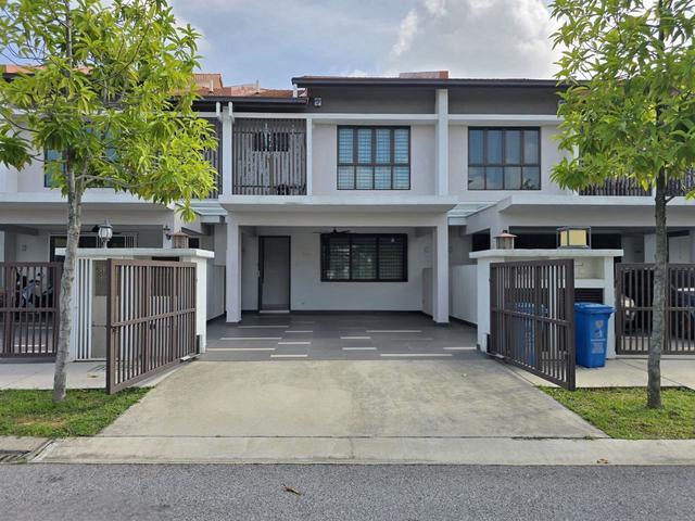 Terraced House for rent in Alam Impian, Selangor