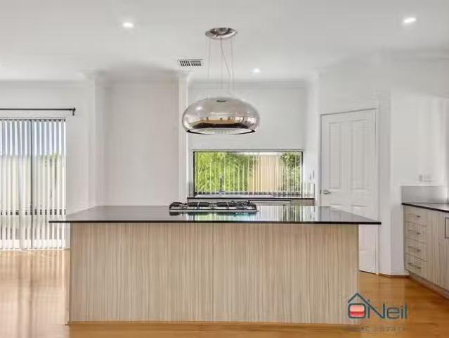 House for rent in Seville Grove, Western Australia