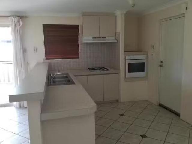 House for rent in Canning Vale, Western Australia