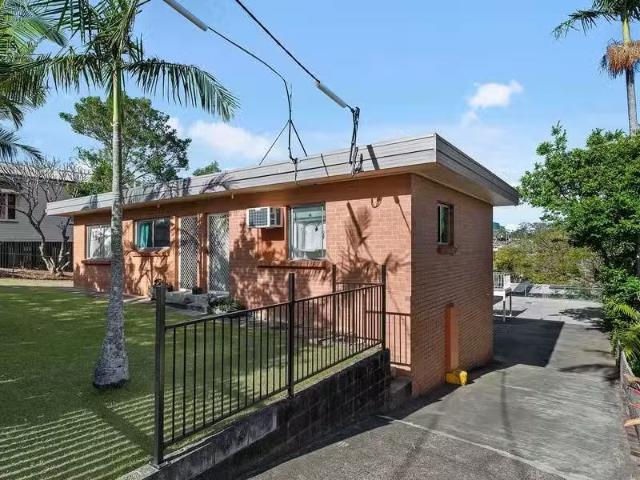 Apartment for rent in Toombul, Queensland