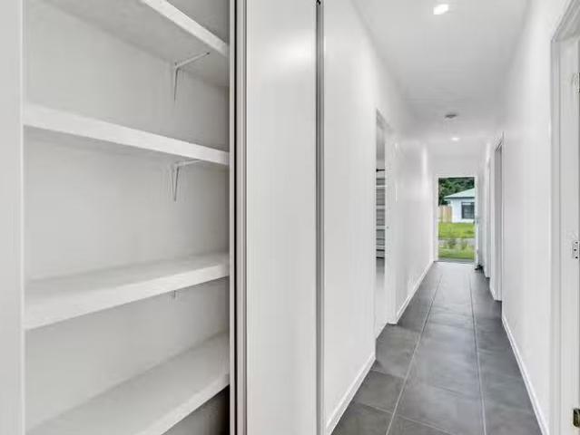 House for rent in Bentley Park, Queensland