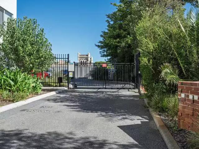 Apartment for rent in Mount Lawley, Western Australia
