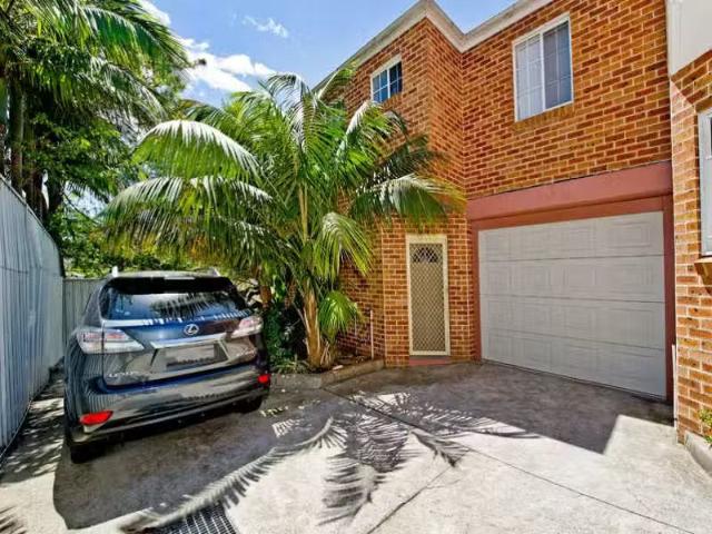 Condo for rent in Sydney, New South Wales